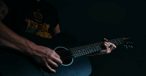 Top 5 de bajos electroacústicos: la versatilidad al servicio de tu groove
