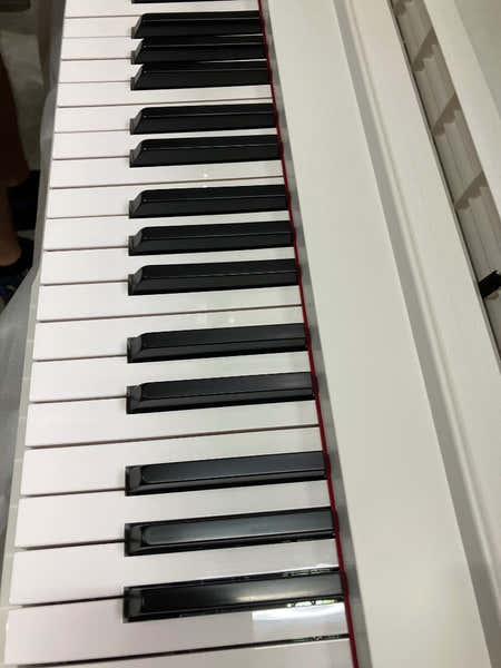 Korg LP-180 WH - B Stock