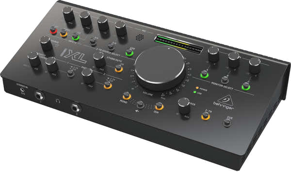 Behringer Studio XL