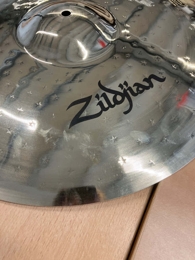 19" Z-CUSTOM CRASH - B Stock