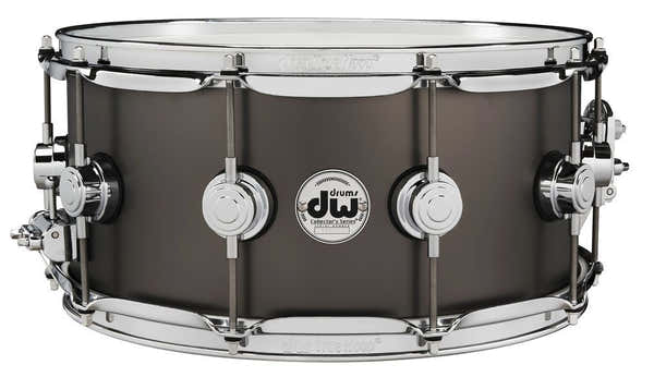 DW Drum Workshop Negro satinado sobre latón 14x6,5