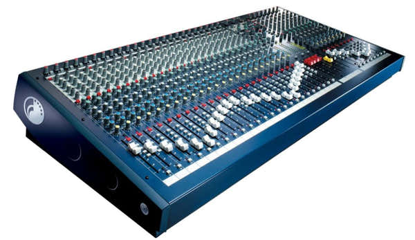 Soundcraft LX7ii 32