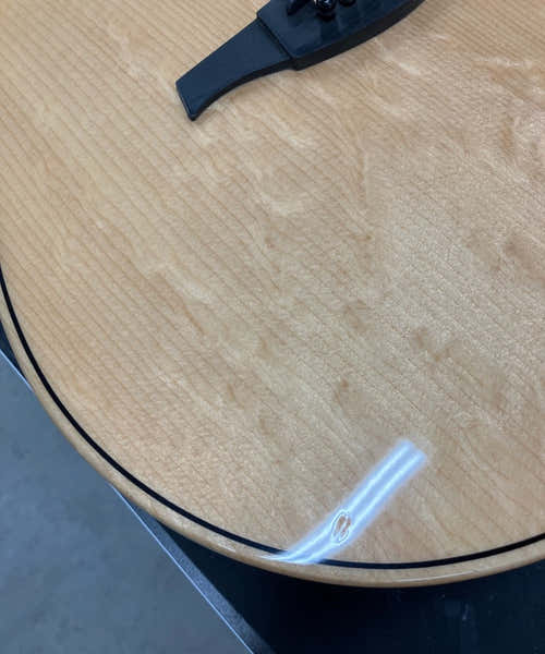 Lâg HyVibe 1 Serie 30 Dreadnought Ctw - Stock B