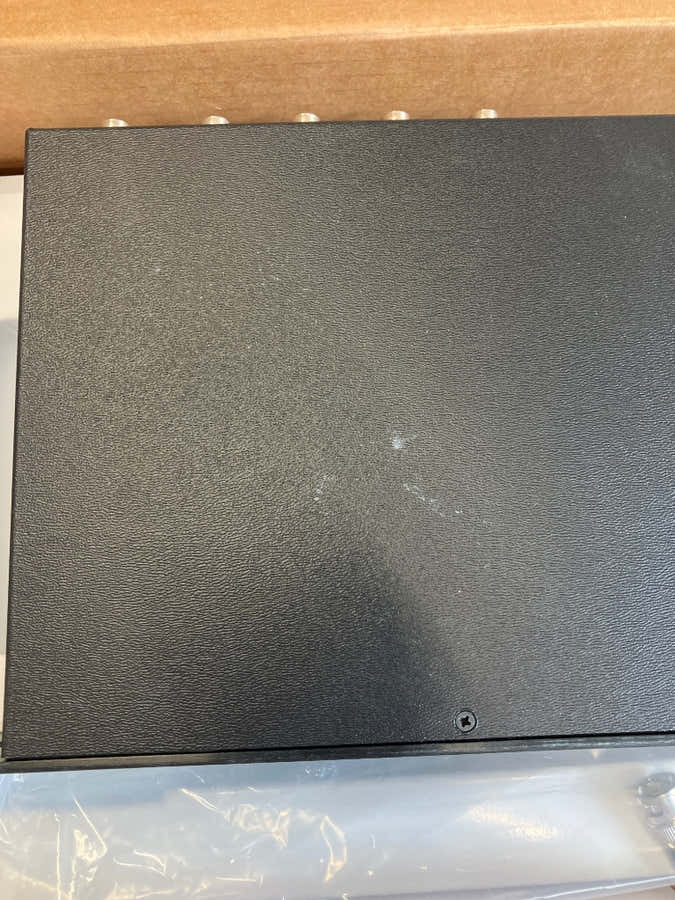 UA844SWB-E - B Stock