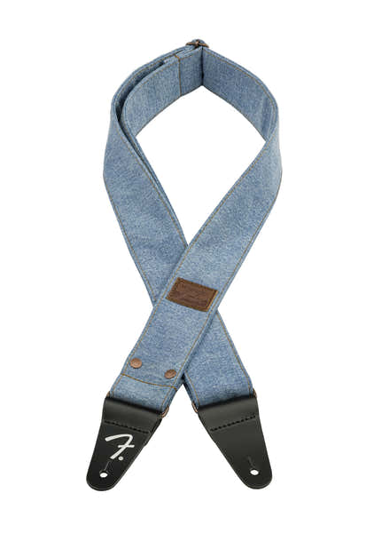 x Wrangler correa de denim con remaches índigo claro