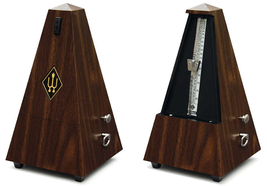 METRONOME PYRAMIDAL WALNUT VEIN 855131