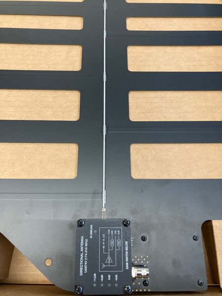 Shure Antena Directiva Amplificada VHF 174-223 MHz - Stock B