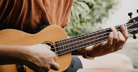 ¿Cómo afinar tu ukelele? Guía completa para un sonido perfecto