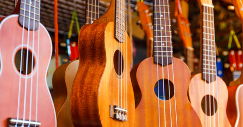 ¿Cómo elegir la talla de tu ukelele? Guía completa