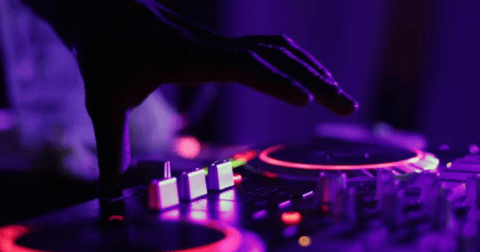 10 regalos imprescindibles para un DJ feliz