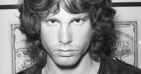Jim Morrison : el chamán eléctrico del rock