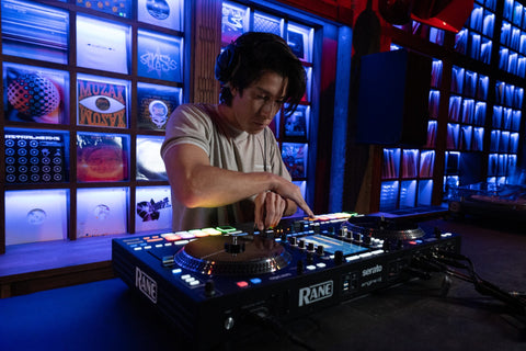 Rane DJ System One: el primer sistema DJ autónomo y motorizado