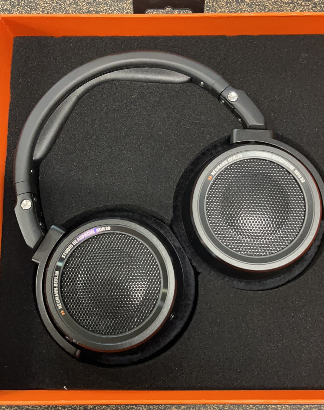 NDH 30 Black Edition - STOCKB