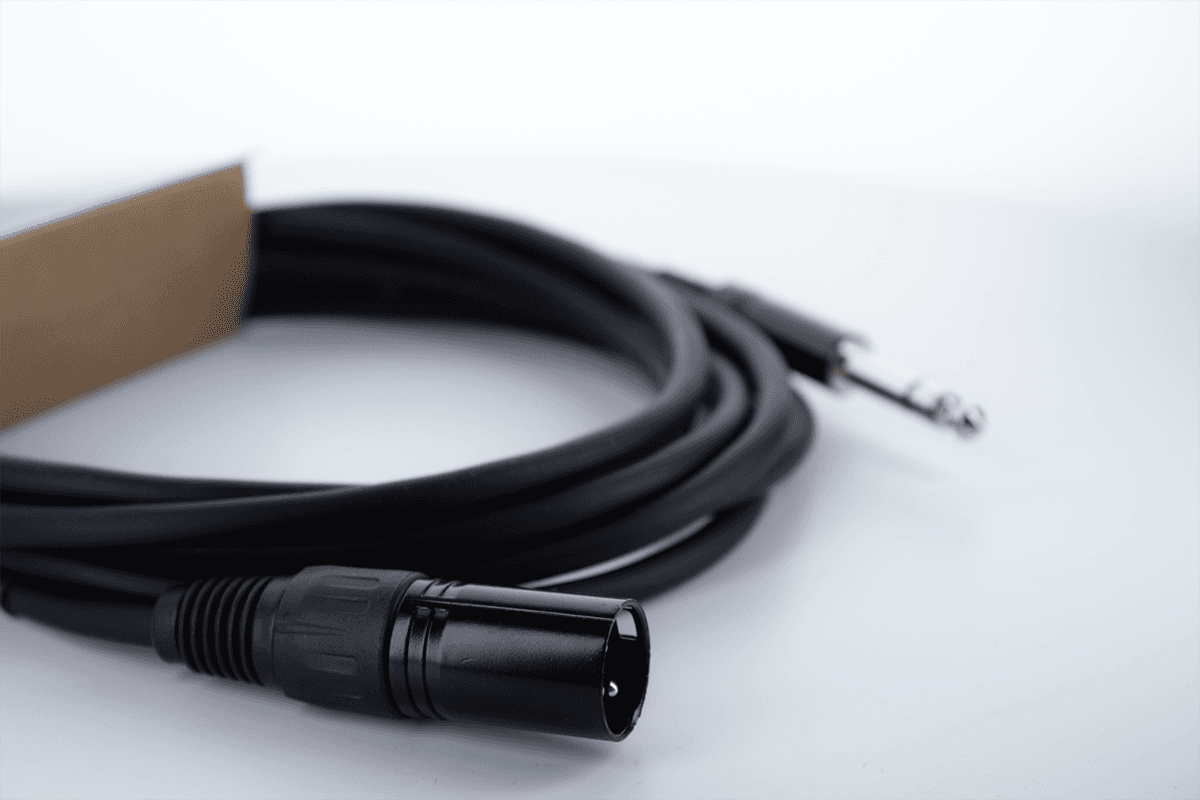 Cable de Audio XLR Macho / Jack Estéreo - 3 M