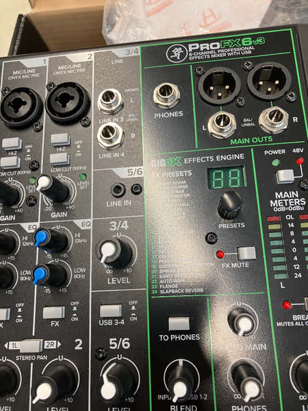 Mackie PROFX6V3 - Stock B