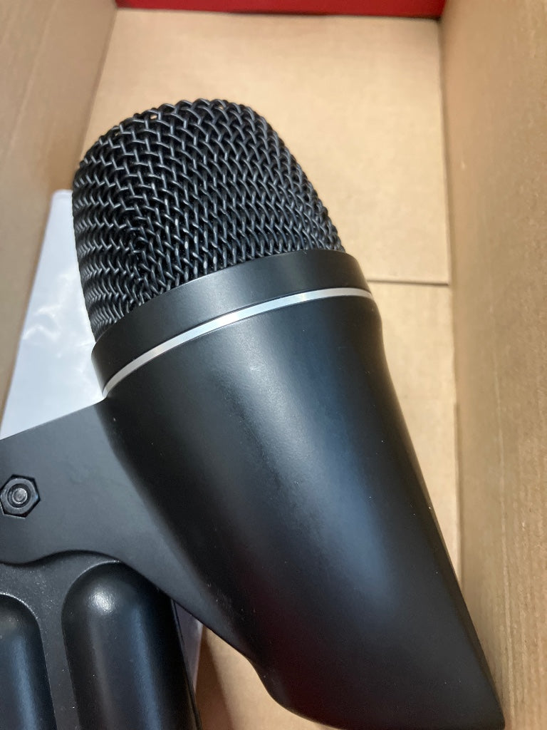BATTERY MICROPHONE KIT B-Stock