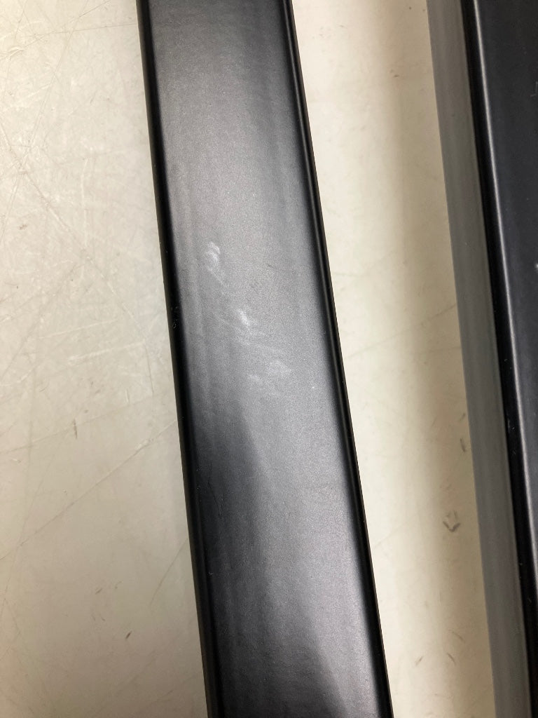 Soporte para teclado T10BK Negro - Stock B
