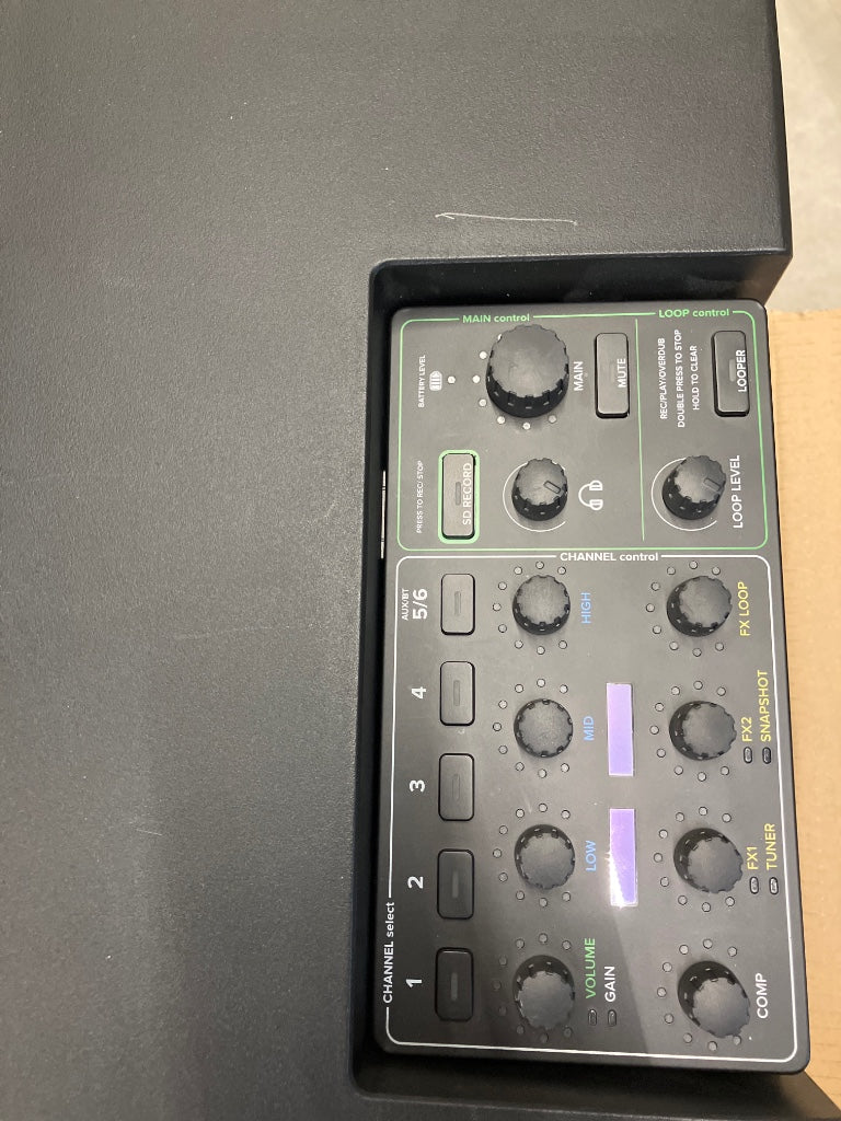 SHOWBOX - B Stock