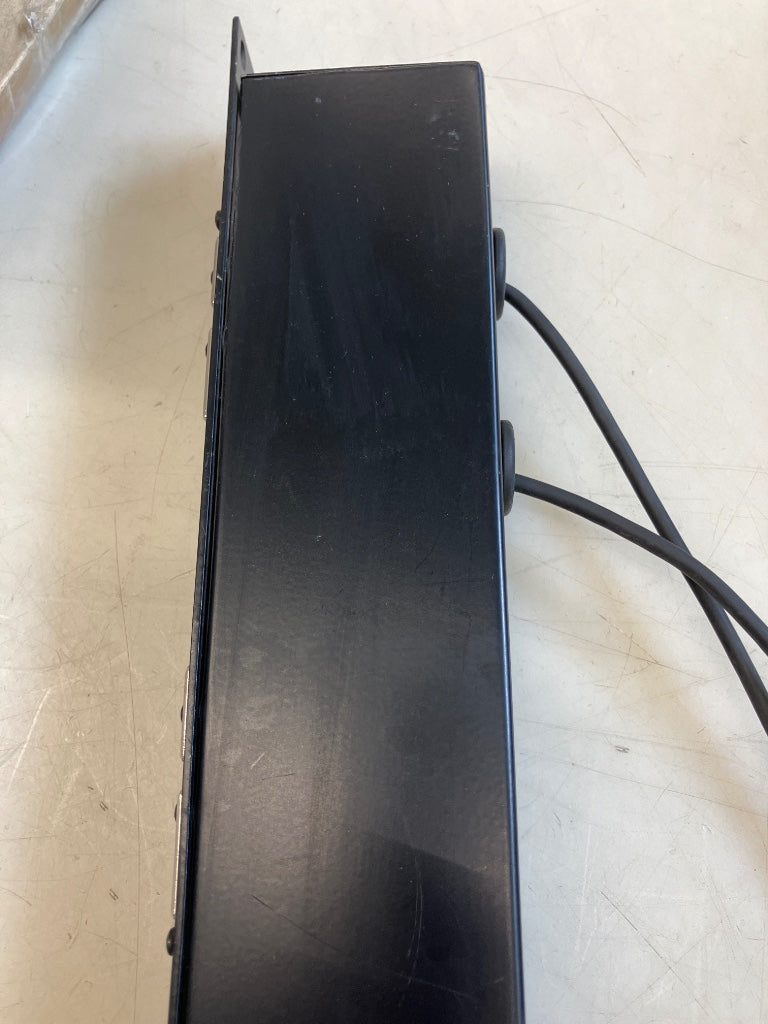 PATCH BAY IN/OUT RACK AMPLI B-Stock