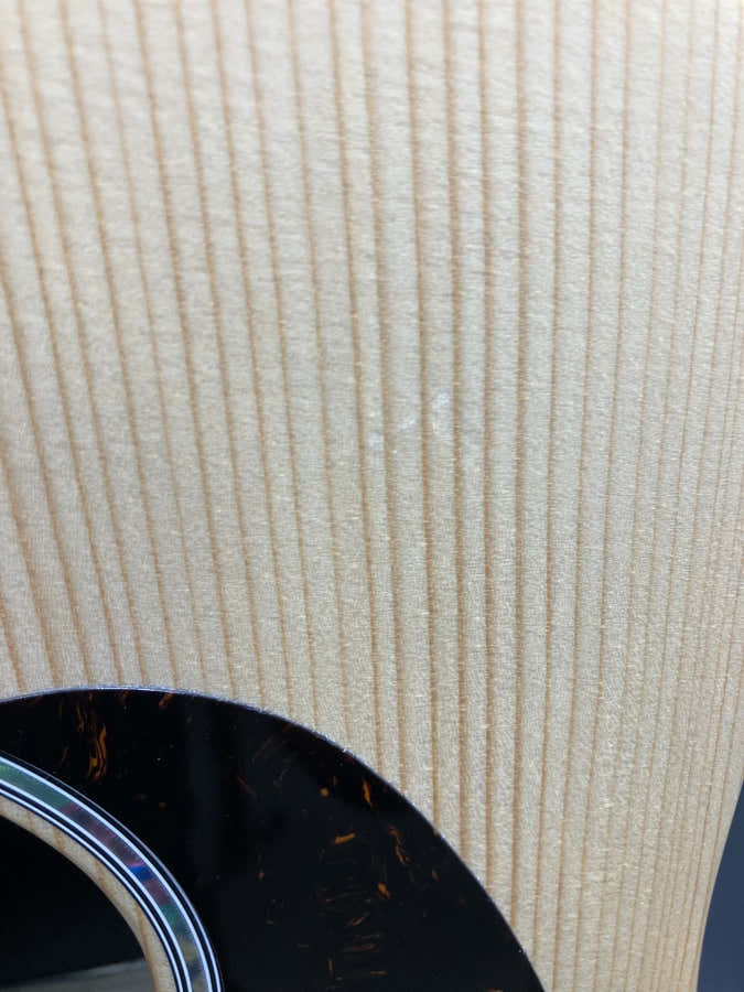 D-X2E Sitka/Mahogany Hpl - B Stock