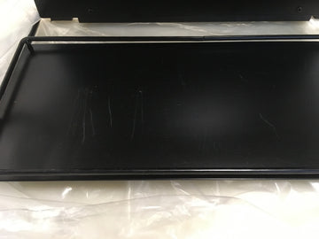 EMPTY MAINTENANCE DISPLAY - B Stock