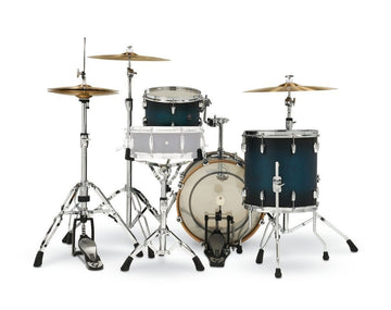 Renown Maple Jazette 18 Degradado azul antiguo satinado