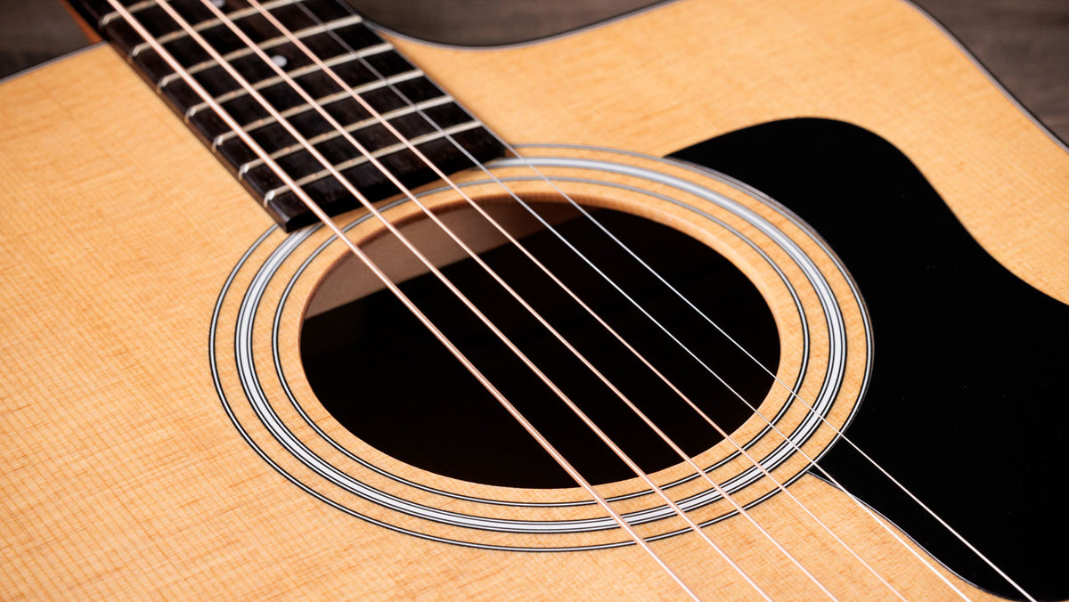 110ce Dreadnought Natural