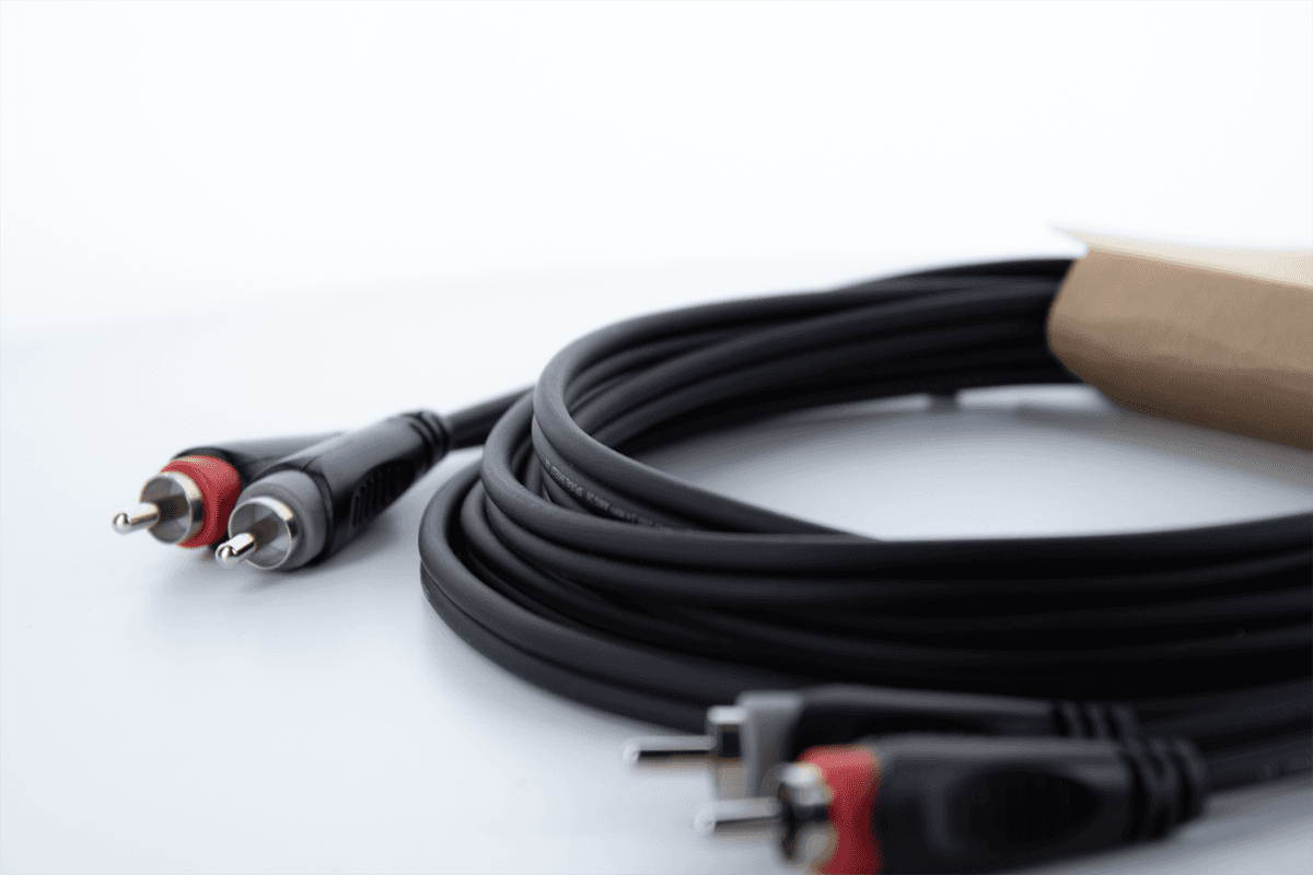 Cable de Audio Doble RCA / RCA 6 M