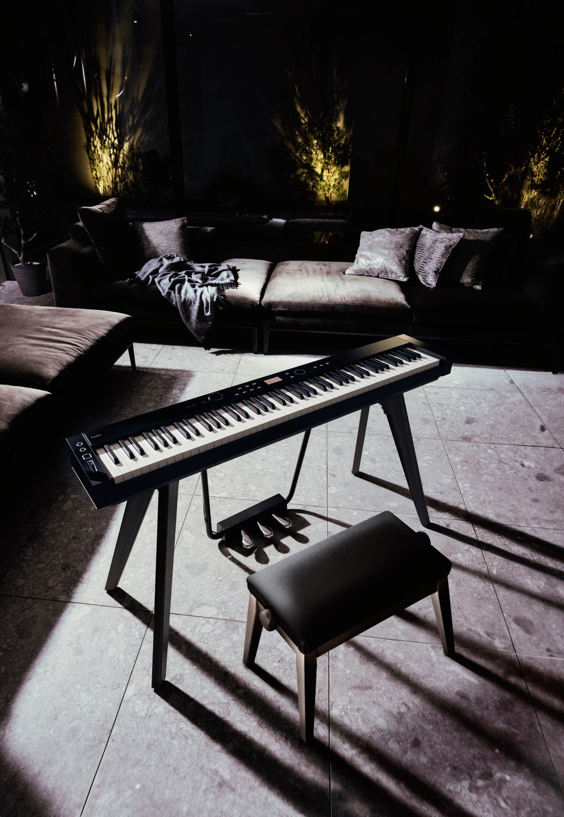 BG50-VINYL BLACK BENCH