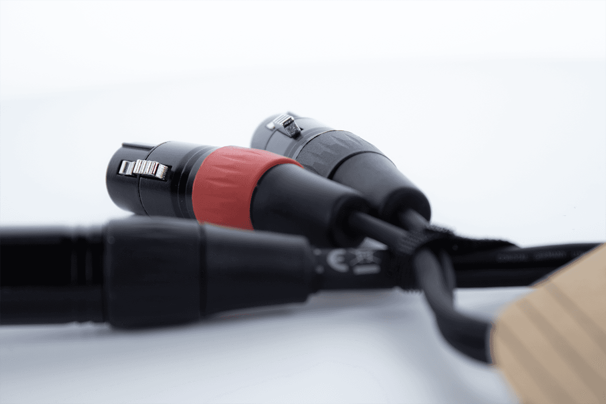 Cable Y XLR Macho / 2 XLR Hembras 30 CM