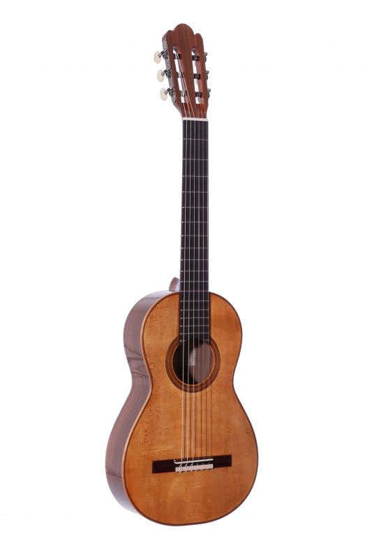 Torres 77 Abeto Oscuro Pao Ferro Antiguo
