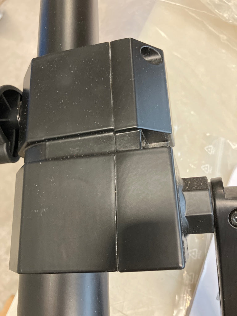 SLS11 Soporte para altavoz - Stock B