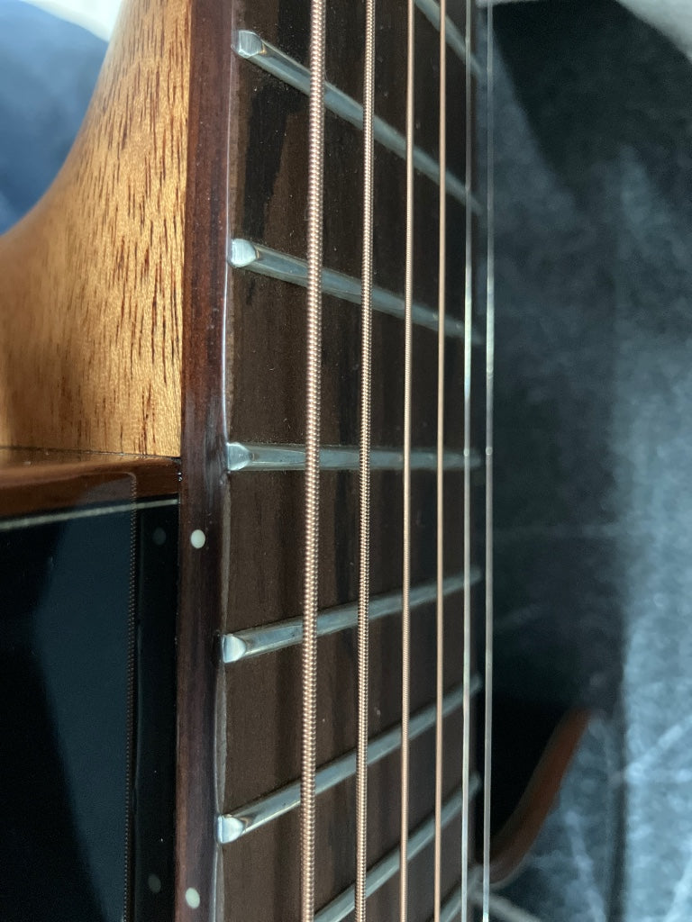 Tramontane 118 Auditorium Bevel CTW Black - B Stock