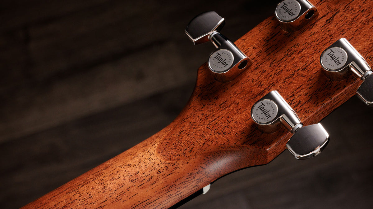 Trey Hensley Gold Label 510e Rubio antiguo Signature Dreadnought