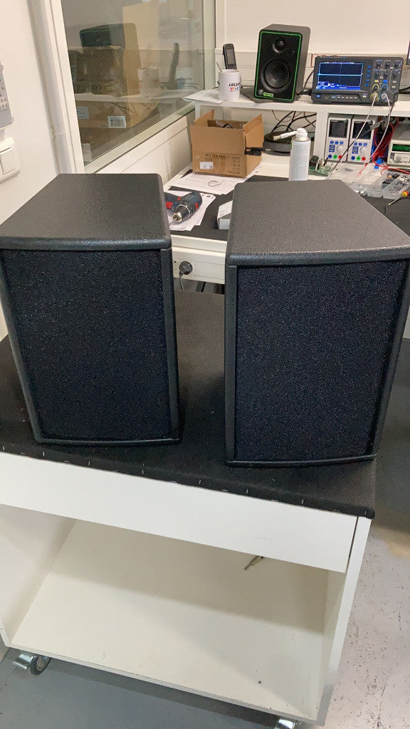 Sistema de sonido amplificado para 250 personas - Stock B