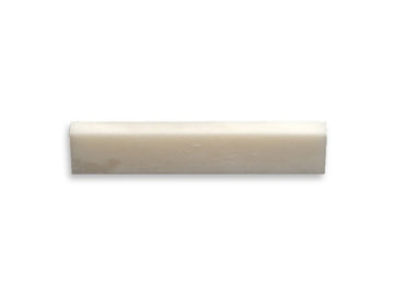 Hueso blanco en bruto 56 X 11 X 5MM