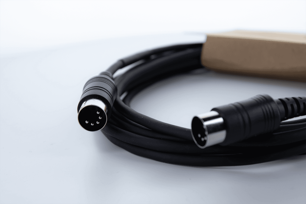 Cable MIDI 1,5 M