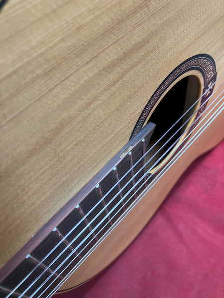 Lâg Occitania Oc170 170 4/4 Red Cedar - B Stock
