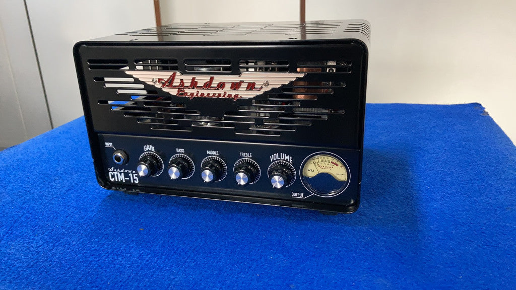 CTM 15 - Cabezal de Amplificador a Válvulas 15W - Stock B