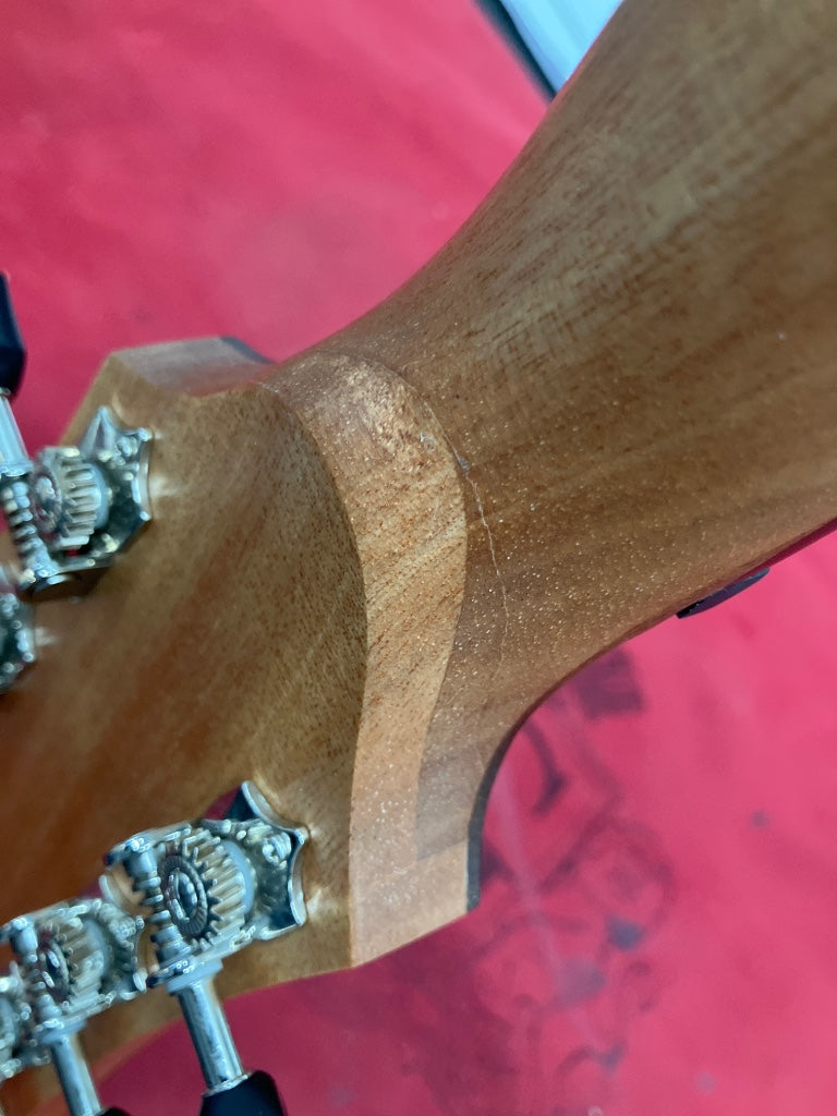 Tramontane T70Dce-Nat Dreadnought Ctw Natural - B Stock