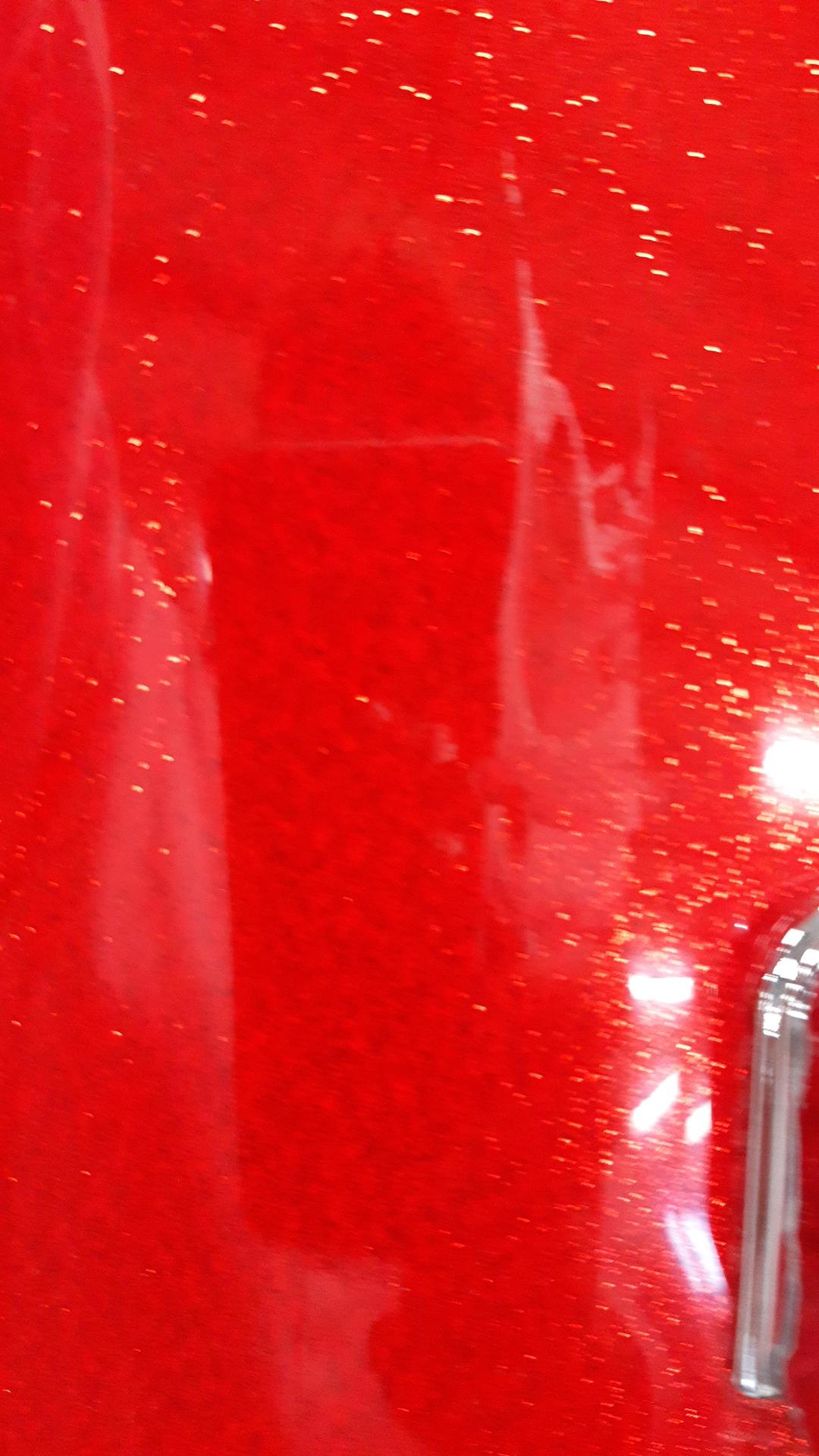 AD100 Rojo brillante - Segunda mano