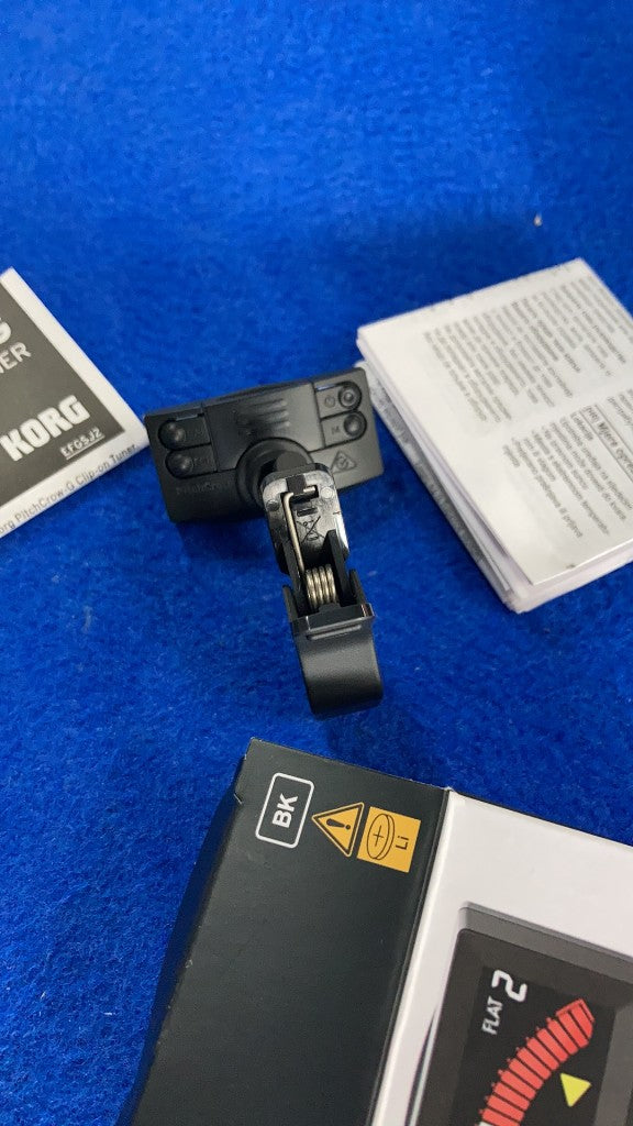 AW-4G BLACK CHROMATIC TUNER - B Stock