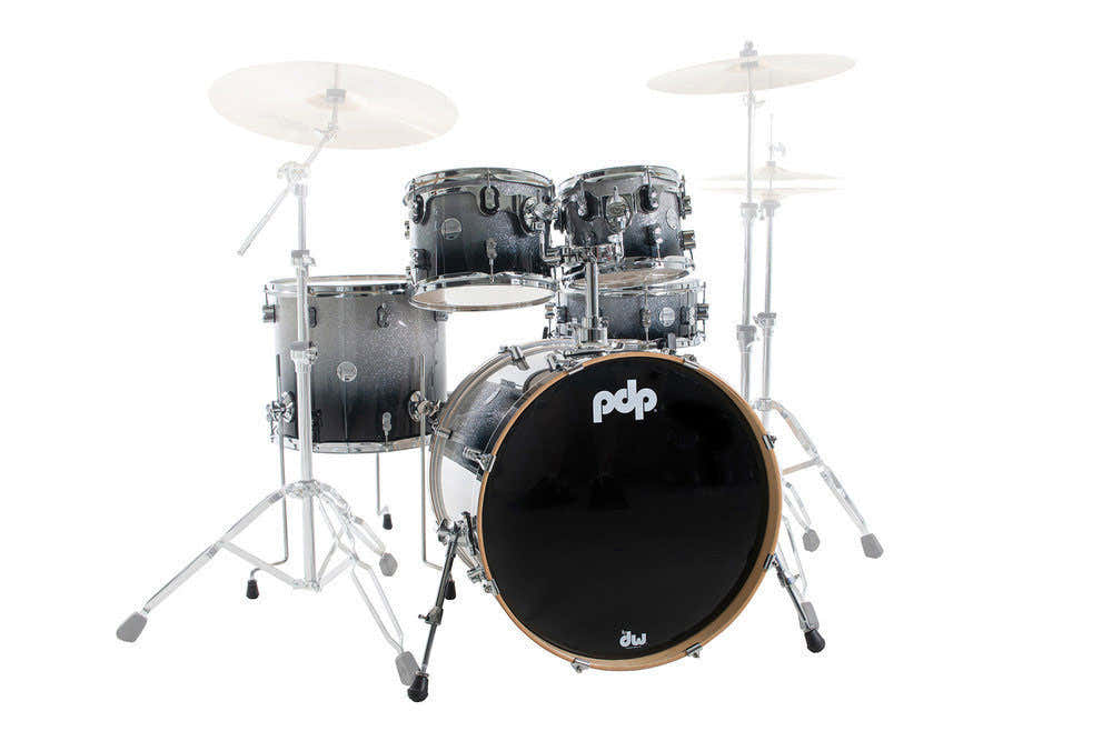 Stage 22 Concept Maple De plateado a negro brillante